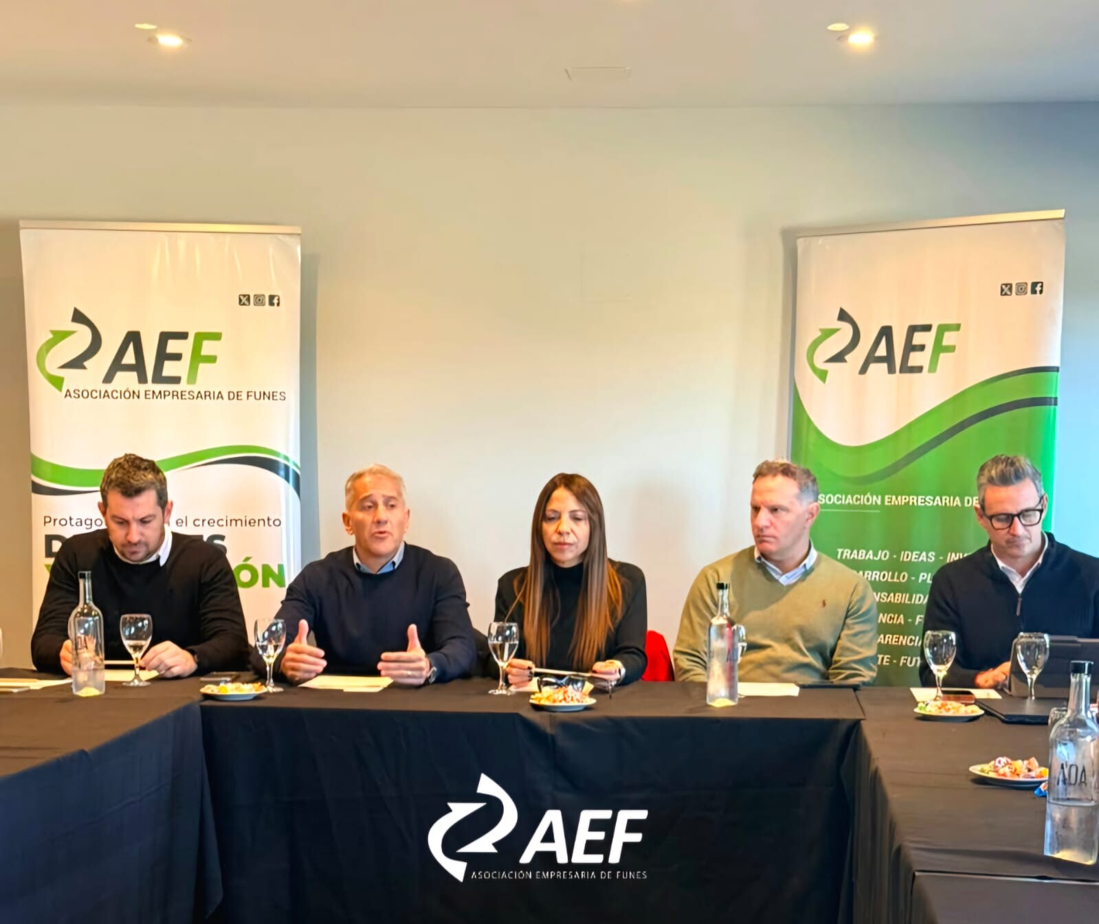 La Asociación Empresaria de Funes recibió a las autoridades de la Empresa Provincial de la Energía (EPE)