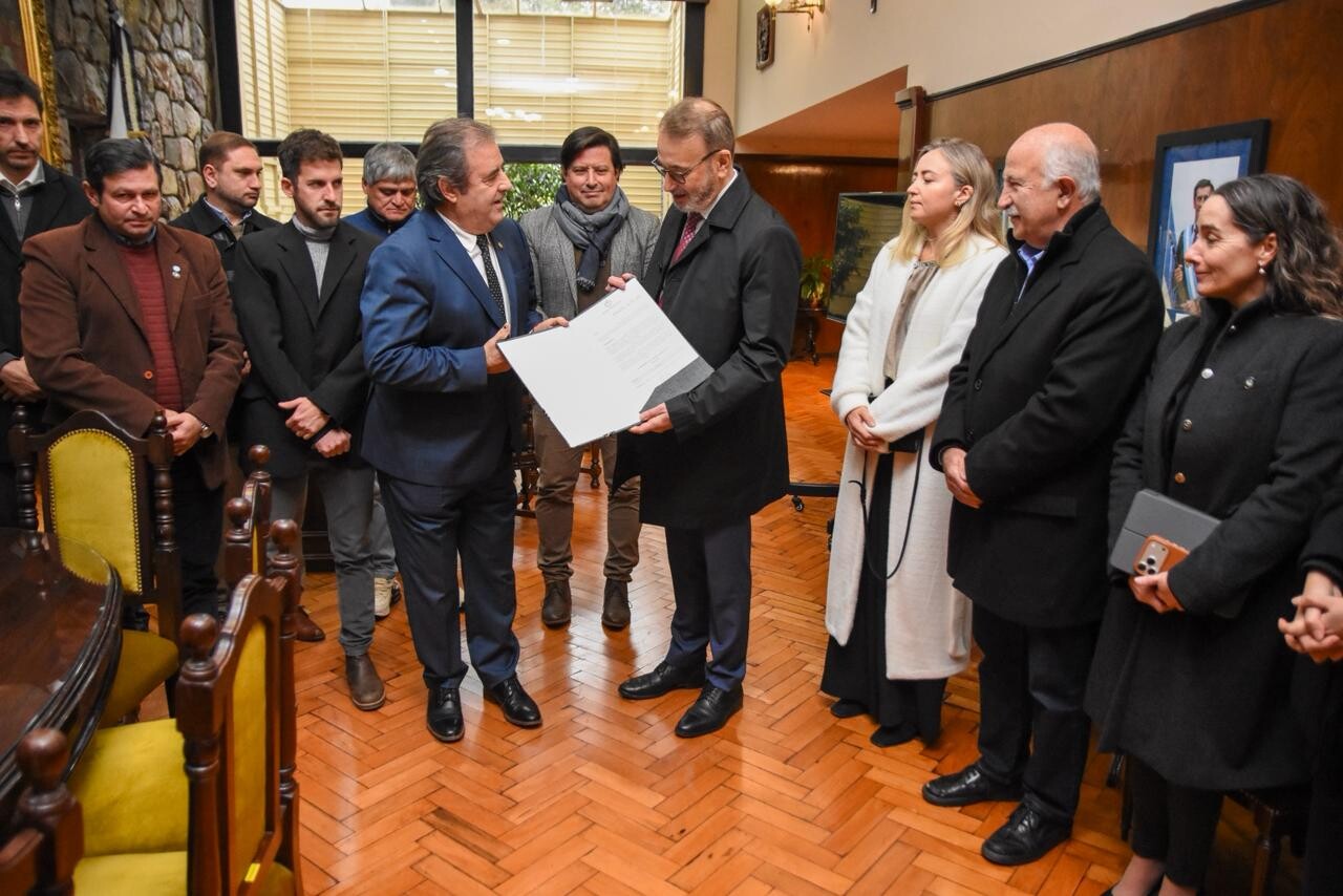 La Legislatura recibió al embajador de Ucrania para fortalecer vínculos de cooperación con Jujuy
