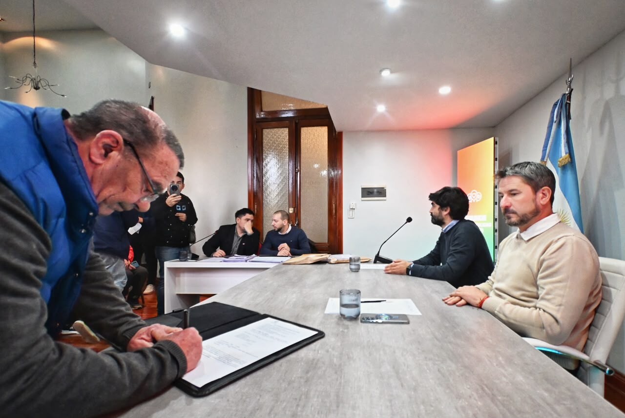 Trelew: después de 33 años licitaron para la finalización de viviendas de la Asociación Civil Barracas