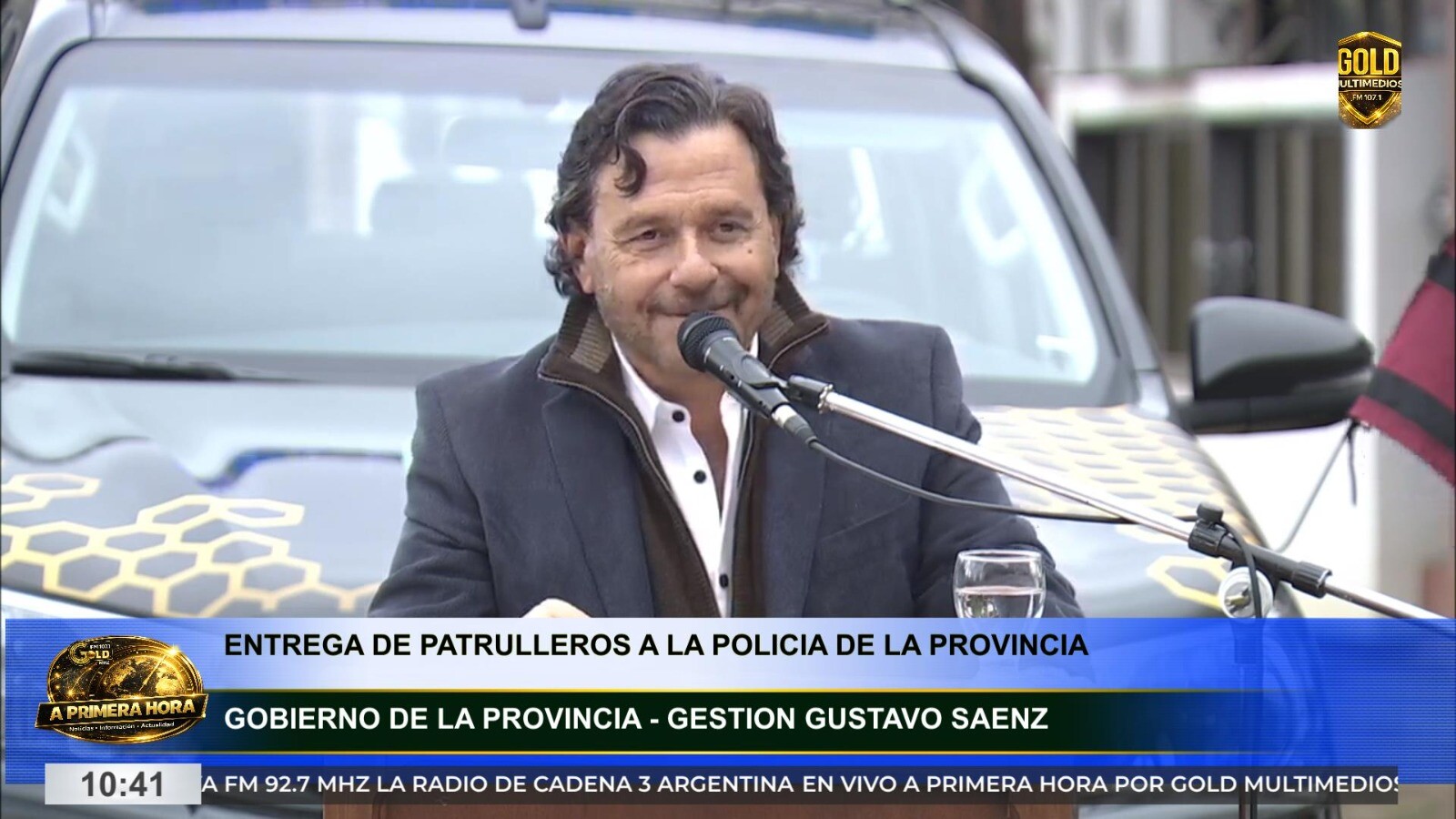 Sáenz entregó 10 nuevos móviles policiales y ya renovó el 60% del parque automotor de la fuerza