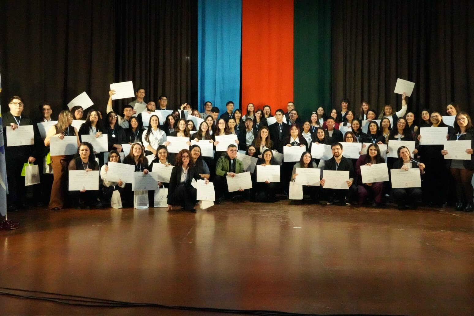 La Universidad del Chubut celebró su XIII Colación de Grados en Rawson
