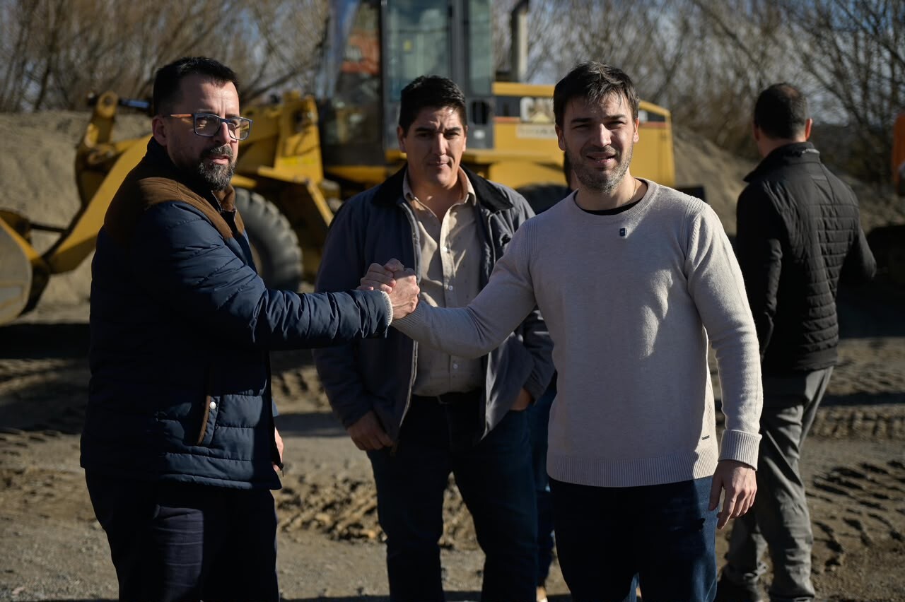 Plan Galina: después de más de 10 años de espera, Esquel renovará un tramo clave de su sistema cloacal Plan Galina: después de más de 10 años de espera, Esquel renovará un tramo clave de su sistema cloacal