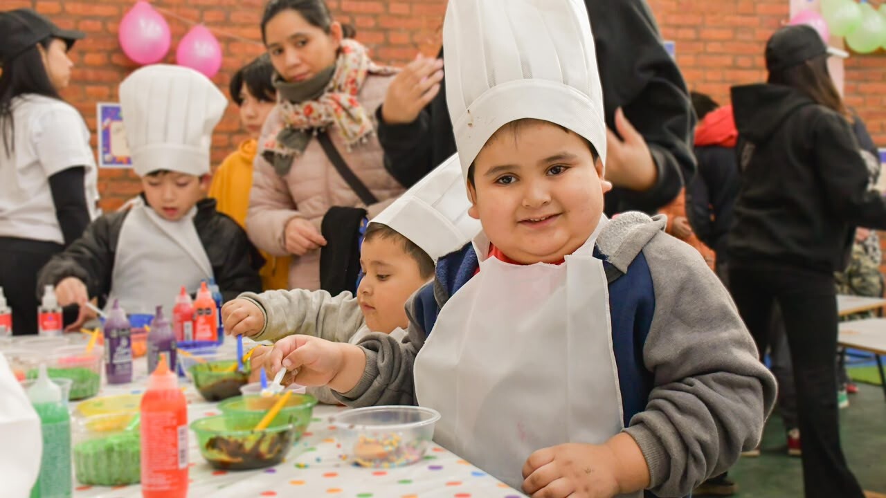 Más de mil chicos disfrutaron del festejo por el Día del Niño en Comodoro Rivadavia Más de mil chicos disfrutaron del festejo por el Día del Niño en Comodoro Rivadavia