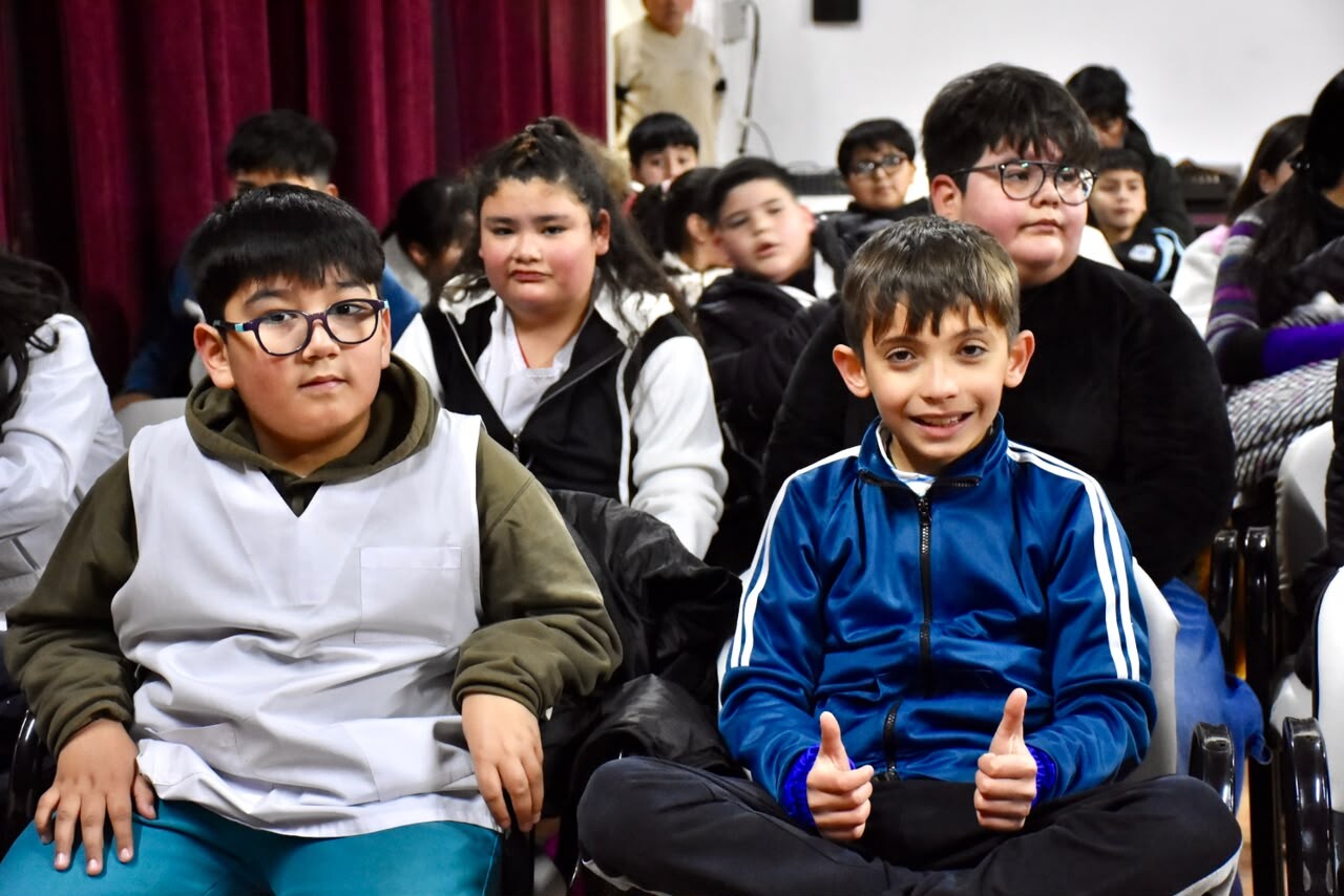 Continúa con gran convocatoria la muestra escolar interactiva en el Centro Cultural de Trelew Continúa con gran convocatoria la muestra escolar interactiva en el Centro Cultural de Trelew
