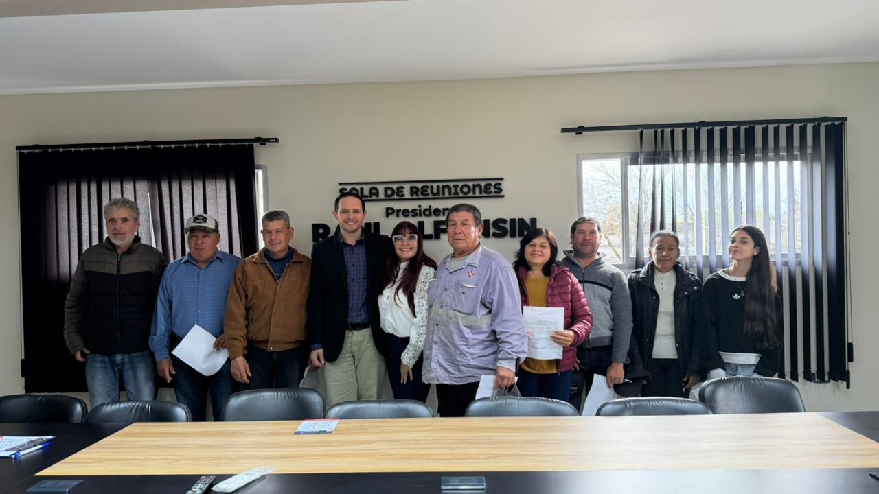 Entrega De Nuevas Pensiones Provinciales Ley 5110 En Villa Ocampo