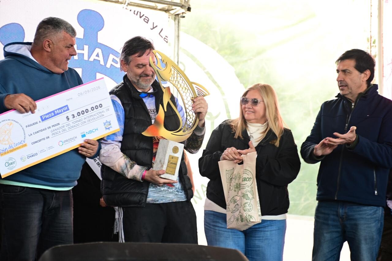 Delgado acompañó la 22° Fiesta de la Pesca del Dorado en Isla del Cerrito