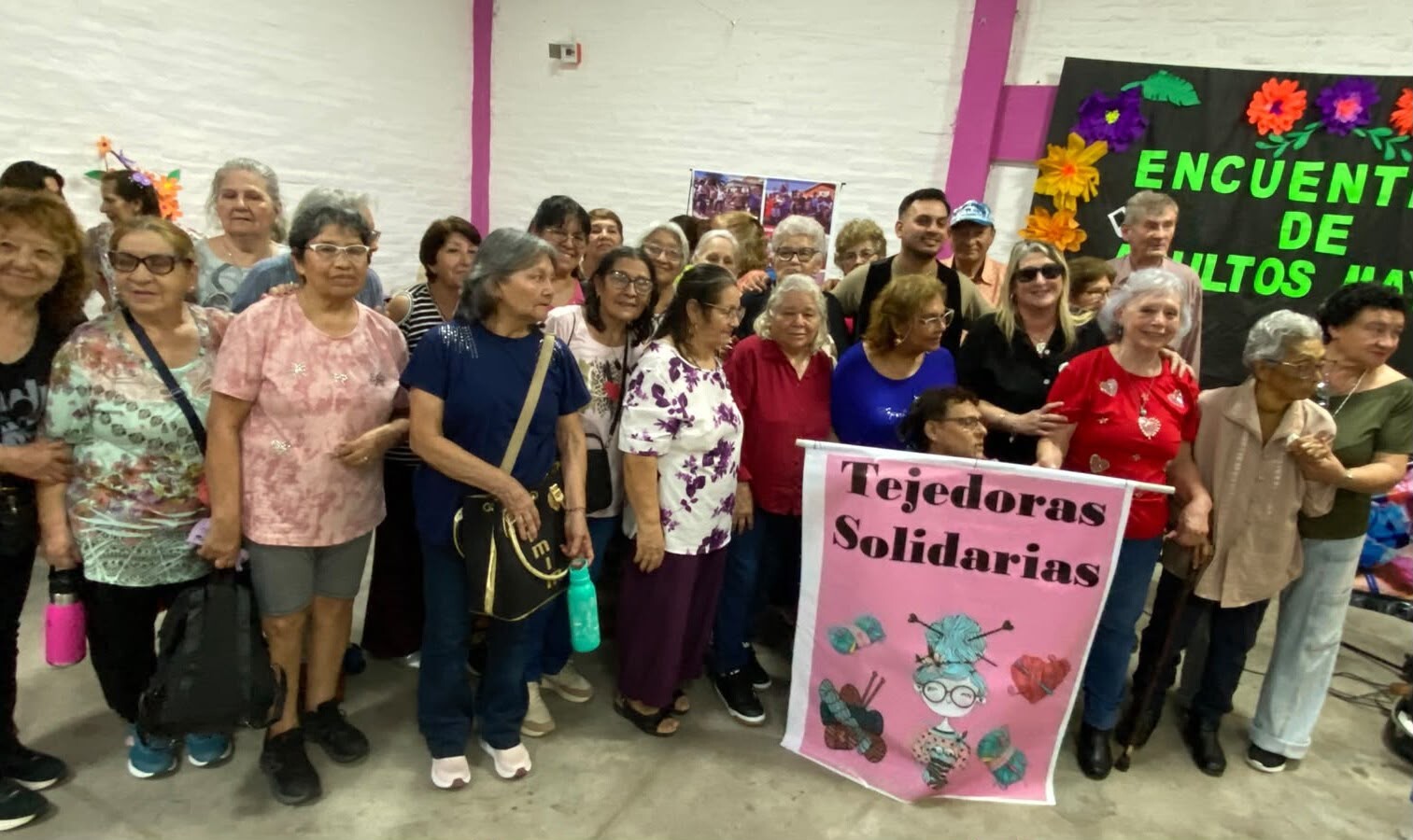 *DESARROLLO HUMANO ACOMPAÑÓ EL DÍA DEL JUBILADO Y LA LLEGADA DE LA PRIMAVERA JUNTO A MÁS DE 400 ADULTOS MAYORES*