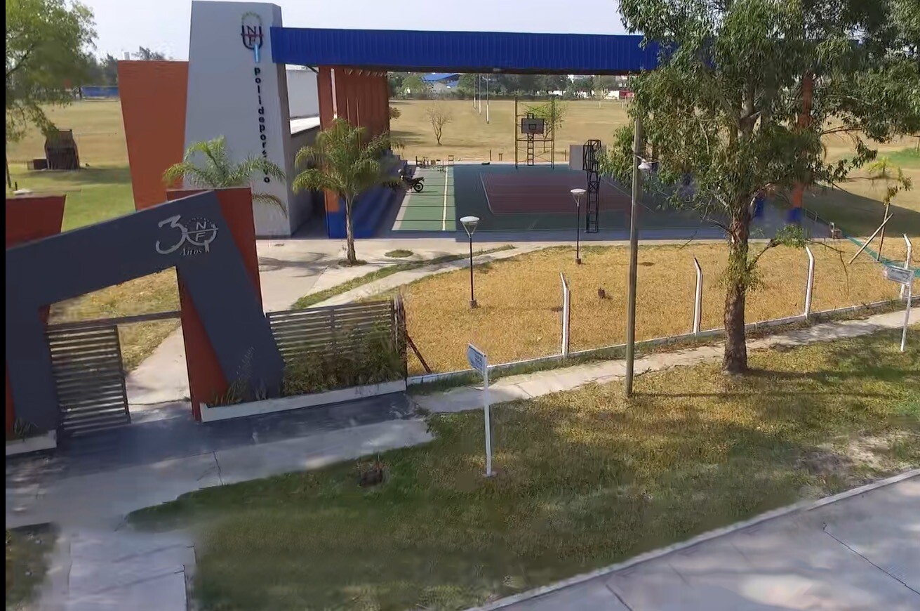 OTRA VEZ VIOLENCIA EN LA UNAF: ATACARON EL AUTO DEL NUEVO DIRECTOR DE DEPORTES