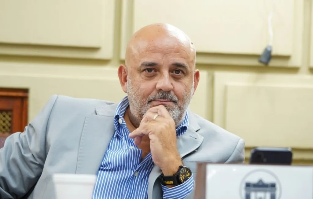 Palo Oliver busca cambiar la Ley de Coparticipación «para garantizar previsibilidad a los municipios»