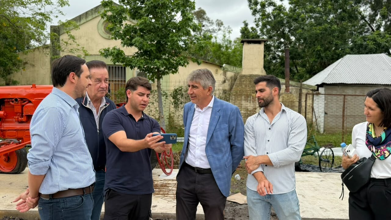 El Intendente Cristian Marega Recibió A Autoridades Provinciales Para Recorrer Importantes Obras En Villa Ocampo