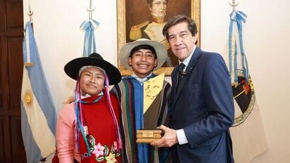 Carlos Sadir recibió a los jujeños campeones nacionales de malambo