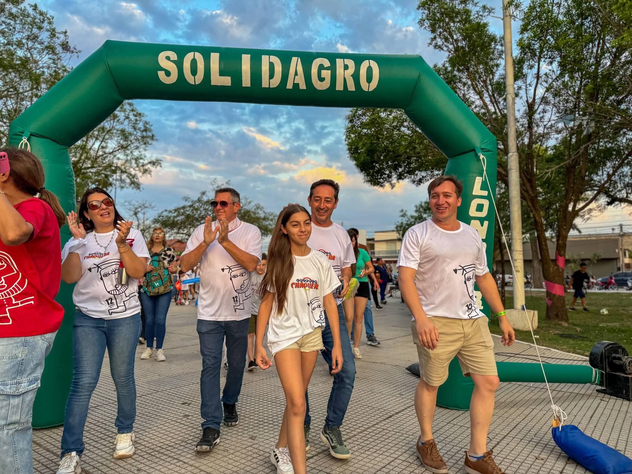 CHARATA: UNA TARDE DE SOL, ALEGRÍA Y SOLIDARIDAD EN LA PERLA DEL OESTE