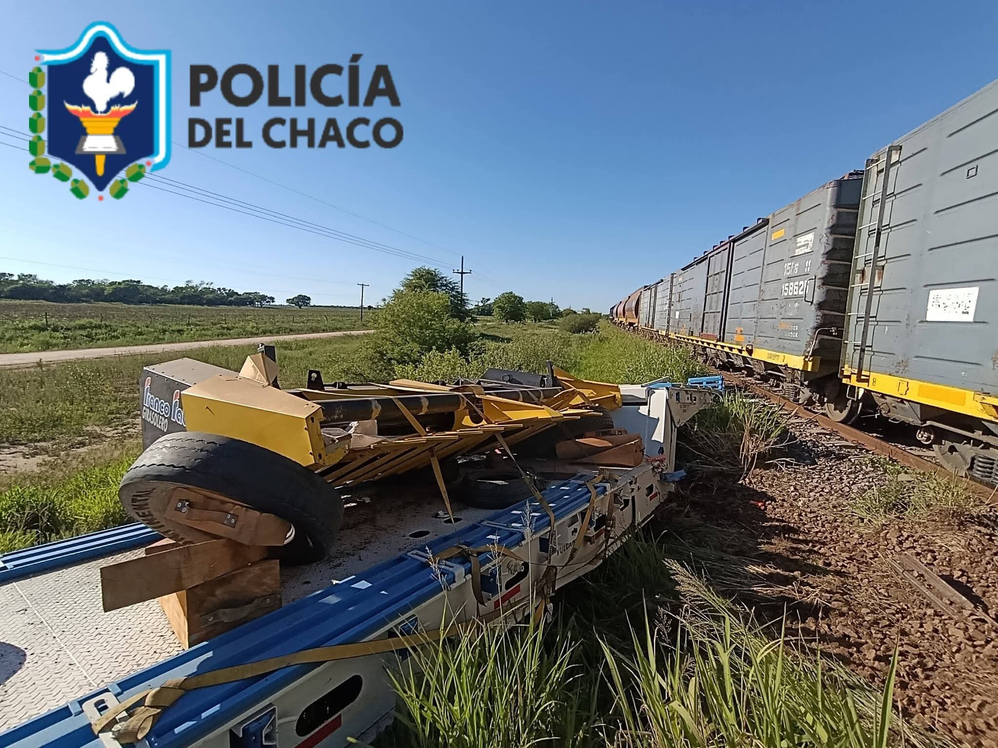 HSO.CAMPO: ACCIDENTE ENTRE UN TREN DE CARGAS Y UN CAMIÓN EN UN PASO A NIVEL