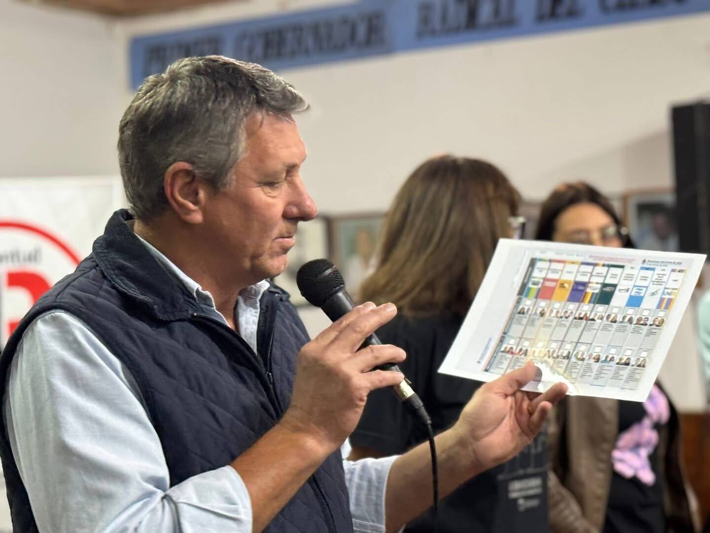 CHARATA: RUMBO AL 26 DE OCTUBRE