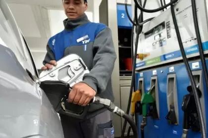 VOLVIÓ A AUMENTAR LA NAFTA: ES LA QUINTA SUBA EN TRES SEMANAS