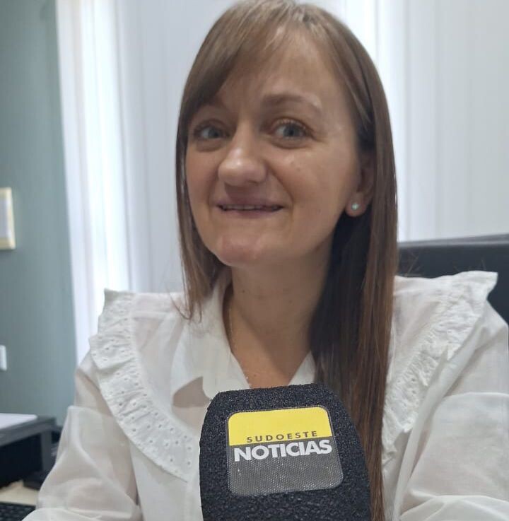 POLITICA: SILVANA SCHNEIDER LE CONTESTÓ A MARIA L. CHOMIAK