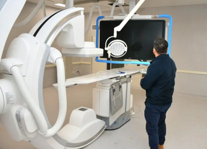 RESISTENCIA: LLEGÓ UN NUEVO ANGIÓMETRO AL HOSPITAL PERRANDO