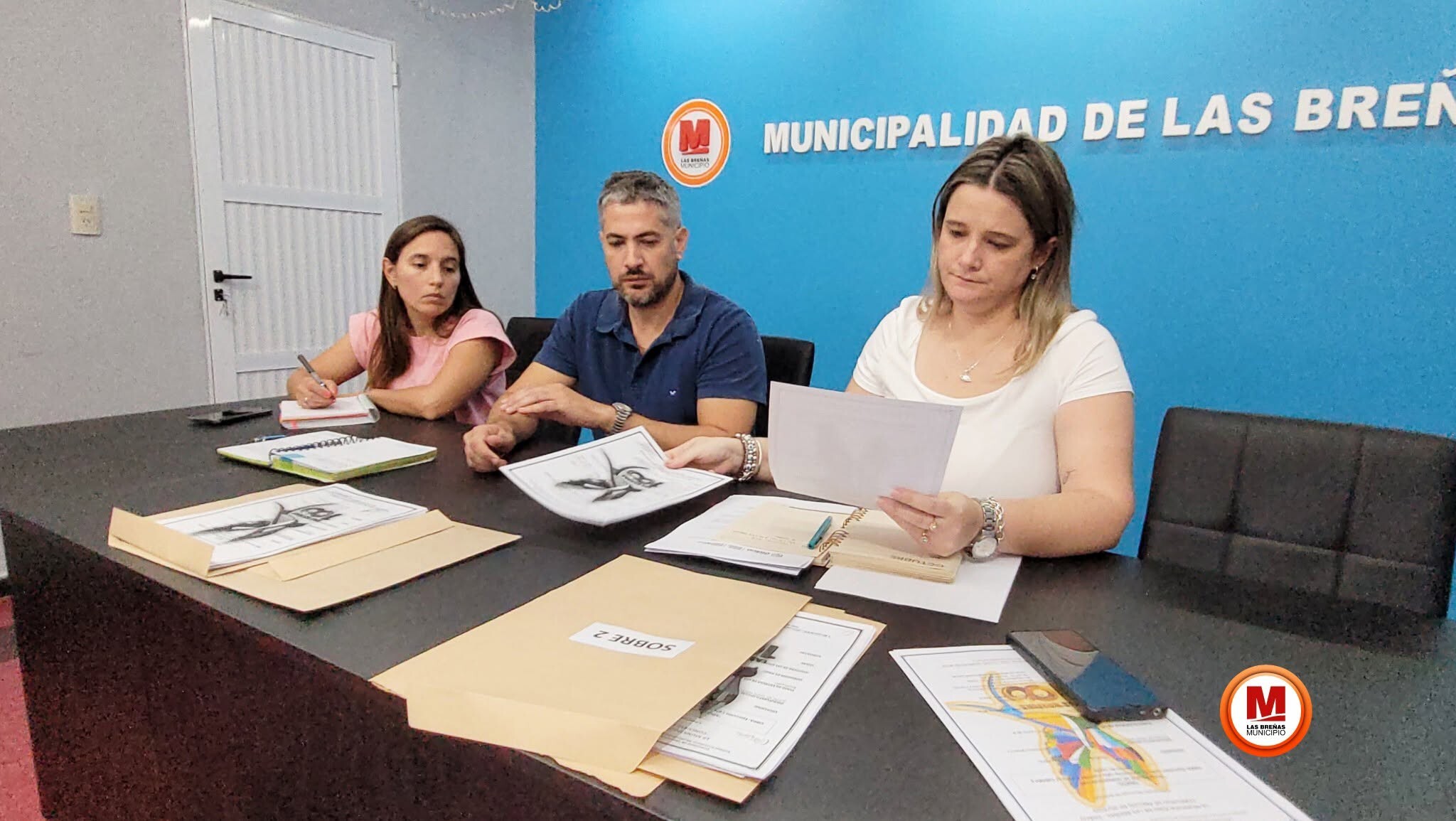 LAS BREÑAS: APERTURA DE SOBRES DE ADJUDICACIÓN DEL PAVIMENTO EN CALLE ESPAÑA