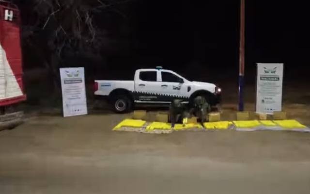 ZZ.jpg MAKALLE: ATRAPAN A UN CAMIÓN CON MAS DE 170 KG DE COCAÍNA EN EL PEAJE