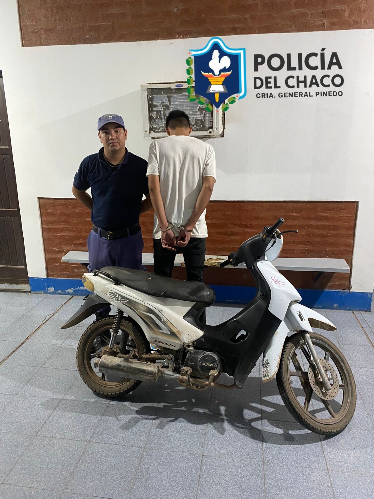 Z.jpg GRAL PINEDO: DETIENEN A UN JOVEN POR RUIDOS MOLESTAS CON CAÑO DE ESCAPE LIBRE Y MANIOBRAS PELIGROSAS