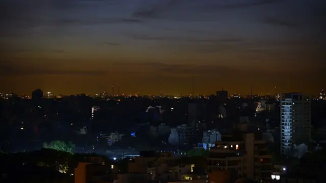Masivo apagón en gran parte del norte de la Argentina