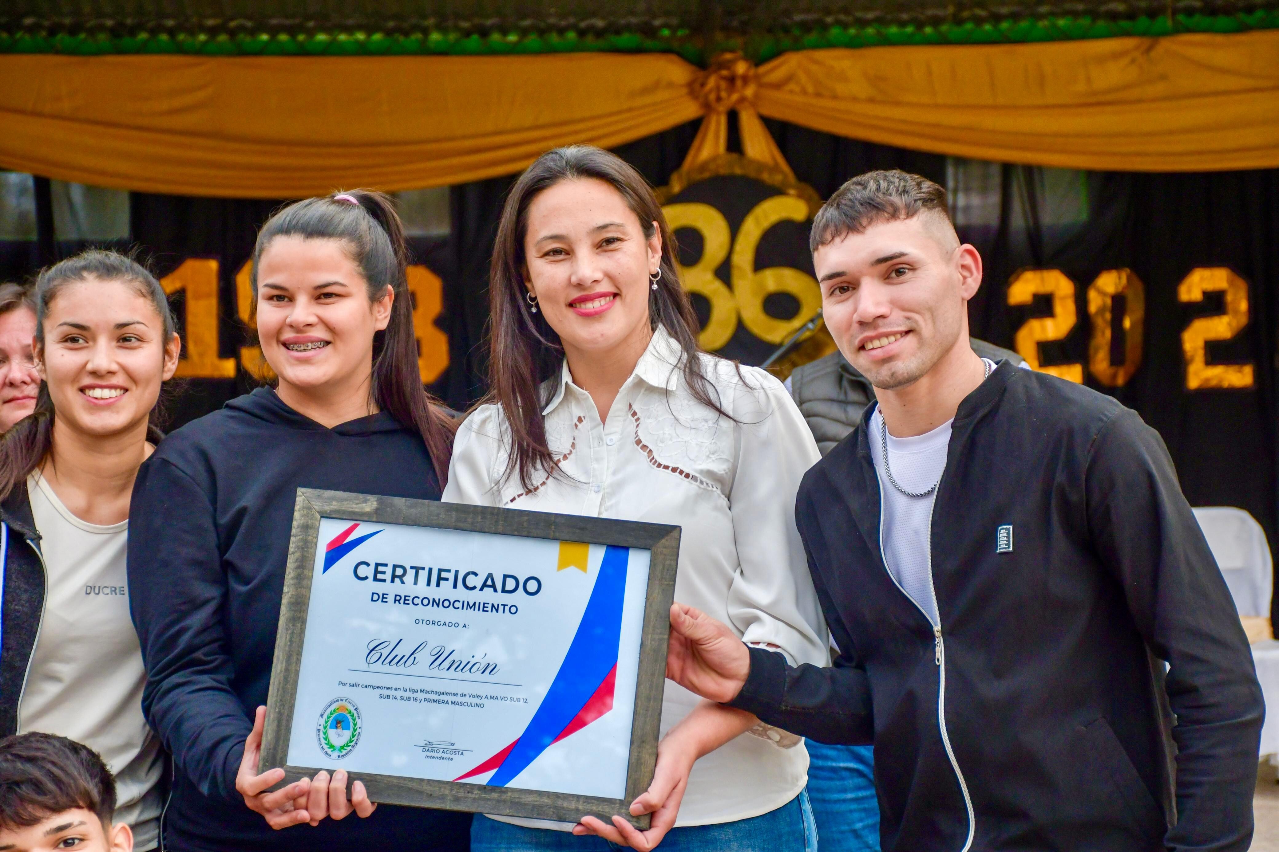 EL GOBIERNO PROVINCIAL ACOMPAÑÓ EL ANIVERSARIO 86 DE CIERVO PETISO
