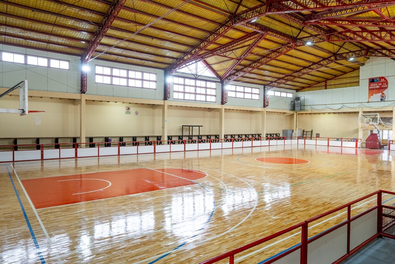 LA OBRA DE REFACCIÓN DEL GIMNASIO ANA GIRÓ ENTRA EN SU ETAPA FINAL