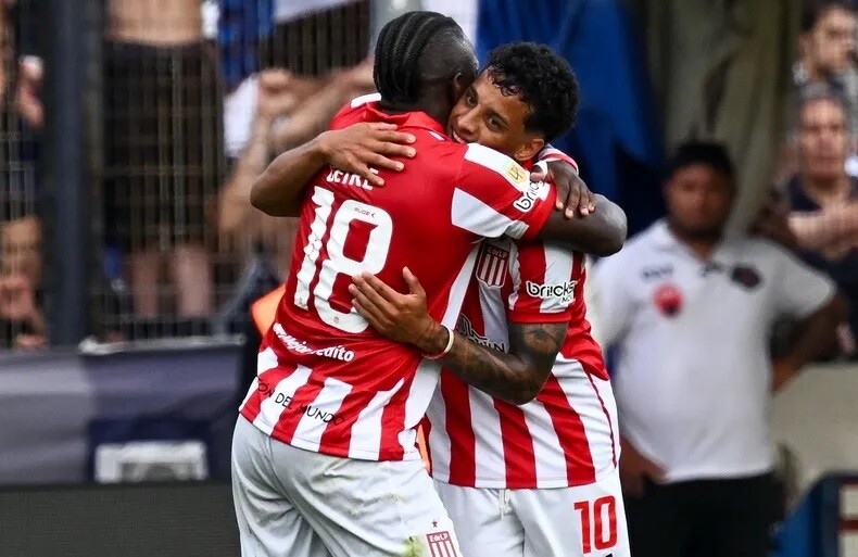 a.jpg Estudiantes le ganó 1-0 a Gimnasia y jugará la final del torneo Clausura 2025