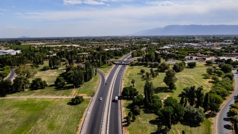 El Ministerio de Infraestructura, Agua y Energía realizó el llamado a licitación para ejecutar la obra de señalización digital LED sobre la Ruta Nacional A014,Avenida Circunvalación Dr. Federico Cantoni.