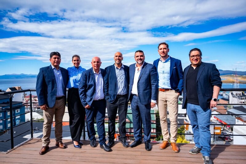 VUOTO Y MUÑIZ SICCARDI PARTICIPARON DE LA INAUGURACIÓN DEL HOTEL CITY CENTRO DE LA CADENA MARRIOTT EN USHUAIA