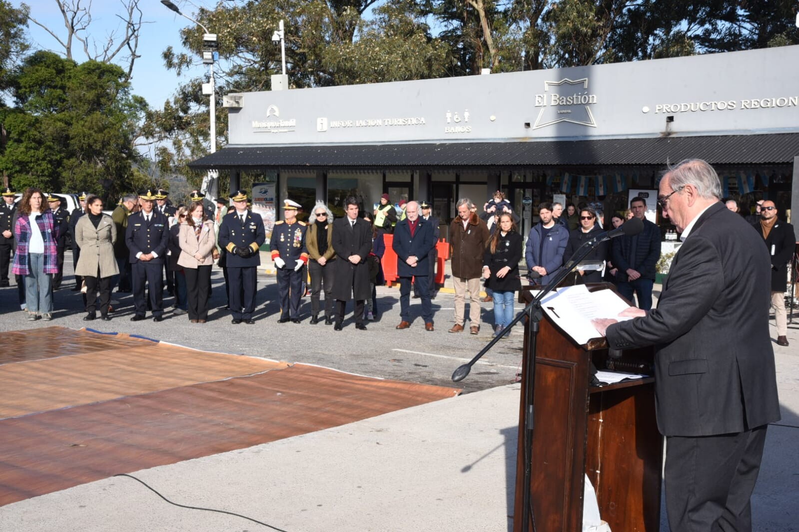 El Municipio conmemoró el Día de la Independencia con el acto oficial en el Parque Independencia