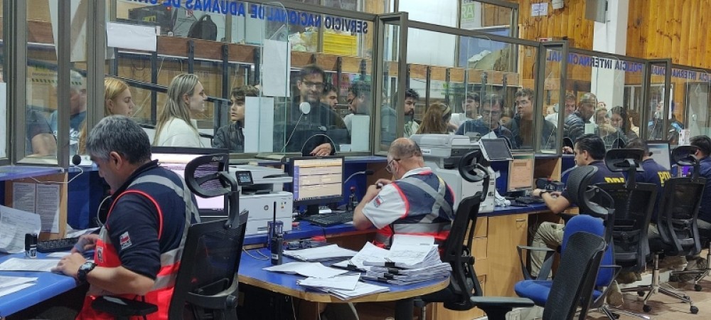 Día del trabajador aduanero, custodios de la integración en una temporada histórica