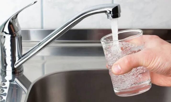 Conflicto del agua en La Calera: acordaron garantizar el servicio y saldar la factura