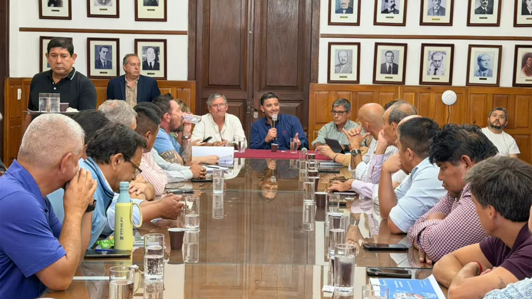 aguas-del-norte-presento-el-plan-de-obras-2026-en-diputados