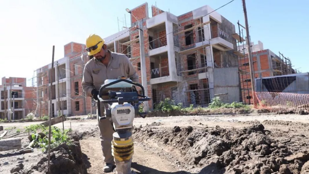 ahorro-previo-para-acceder-a-los-departamentos-que-se-construyen-en-capital.webp