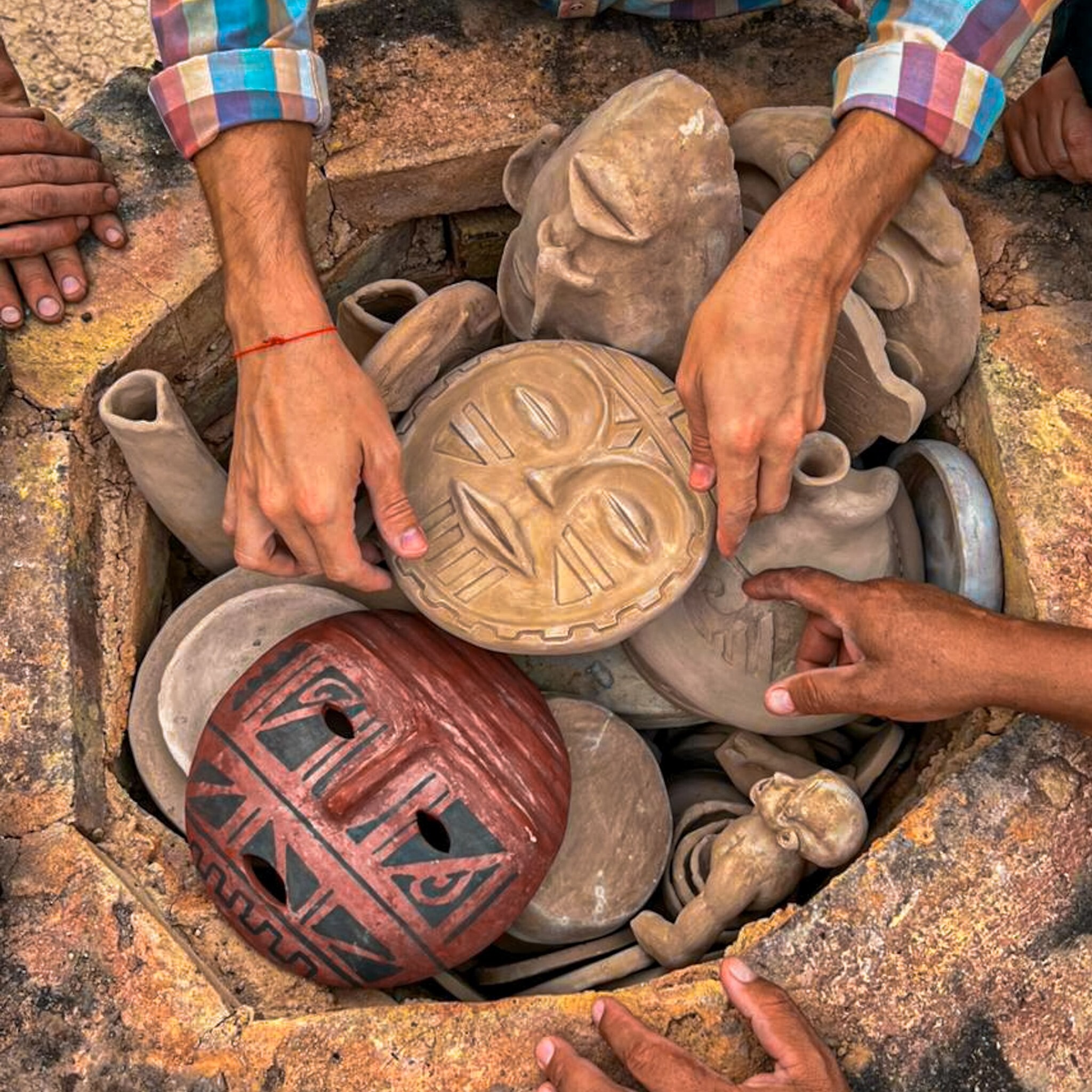 En el departamento de Iglesia se realizo el cierre del Taller de Cerámica Ancestral de Angualasto