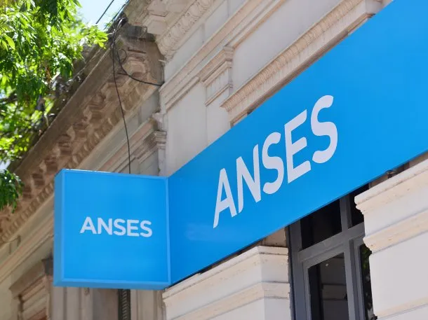 anses753c6e8c9c2944c0