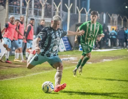Fútbol: Argentino de Quilmes y Laferrere empataron en “La Barranca”