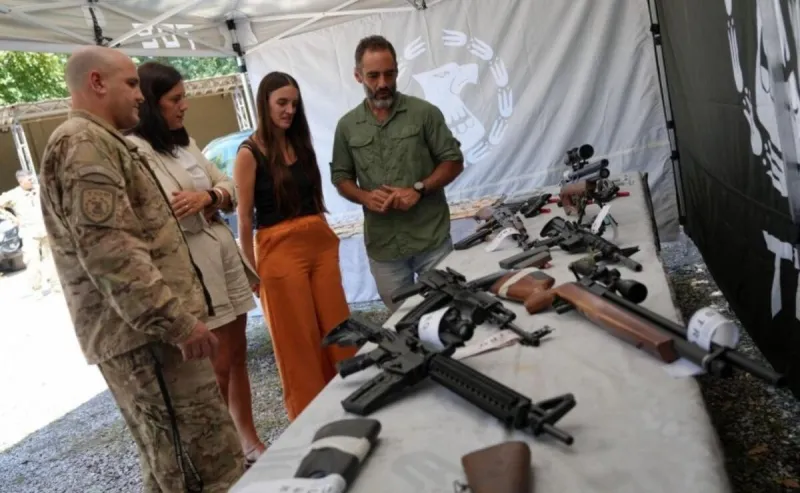 Roldán: desentierran un arsenal y creen que buscaban atacar a Pullaro