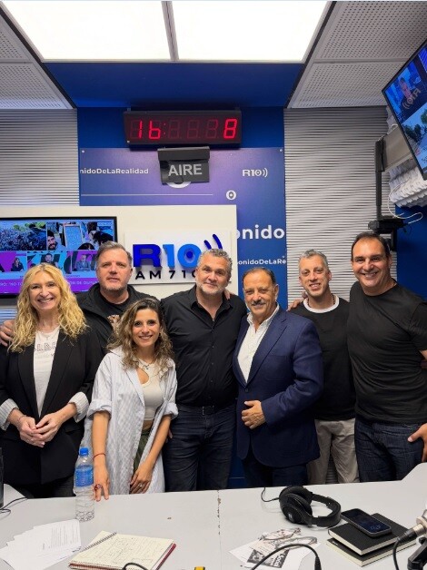 Ricardo Quintela en Radio 10: definiciones políticas y balance de gestión frente al escenario nacional