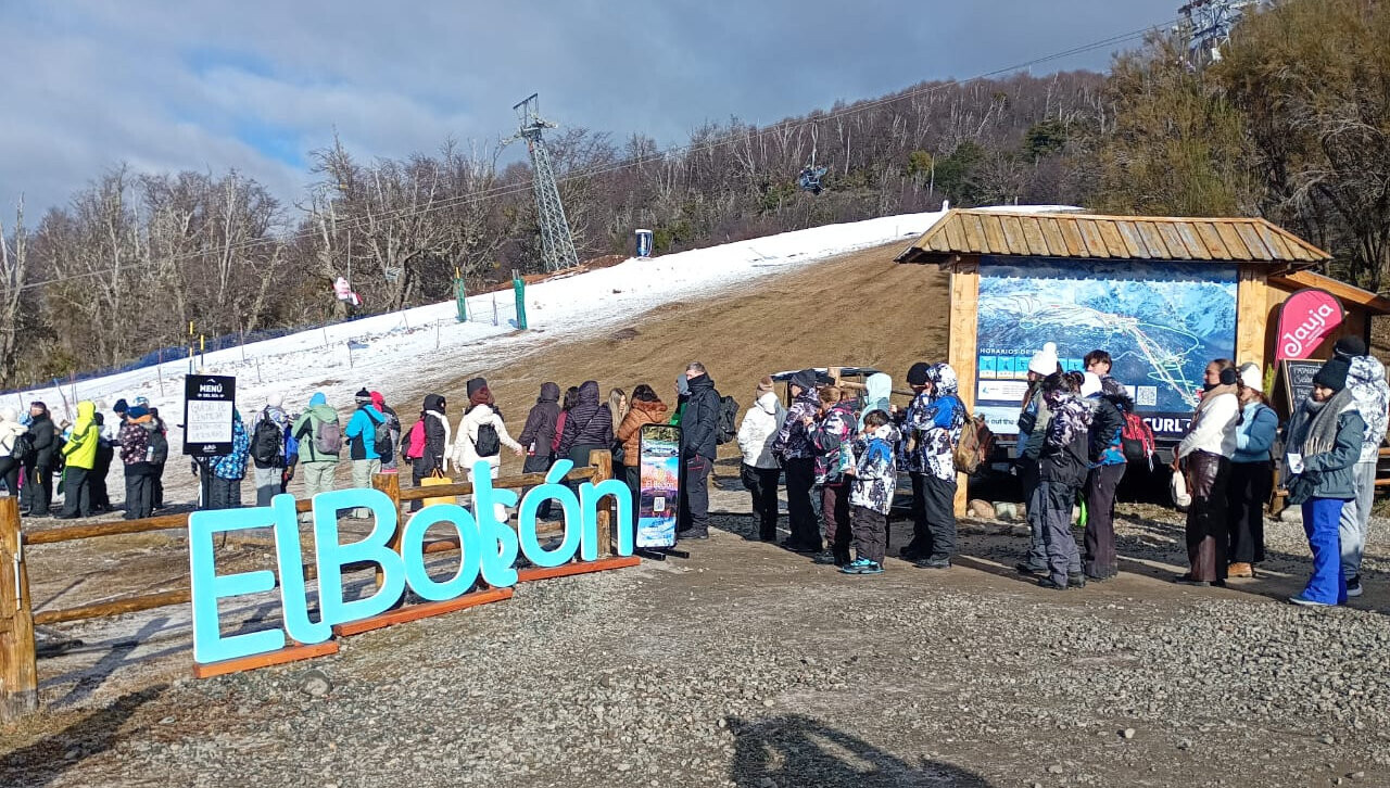 El Bolsón: En temporada refuerza su identidad en la montaña