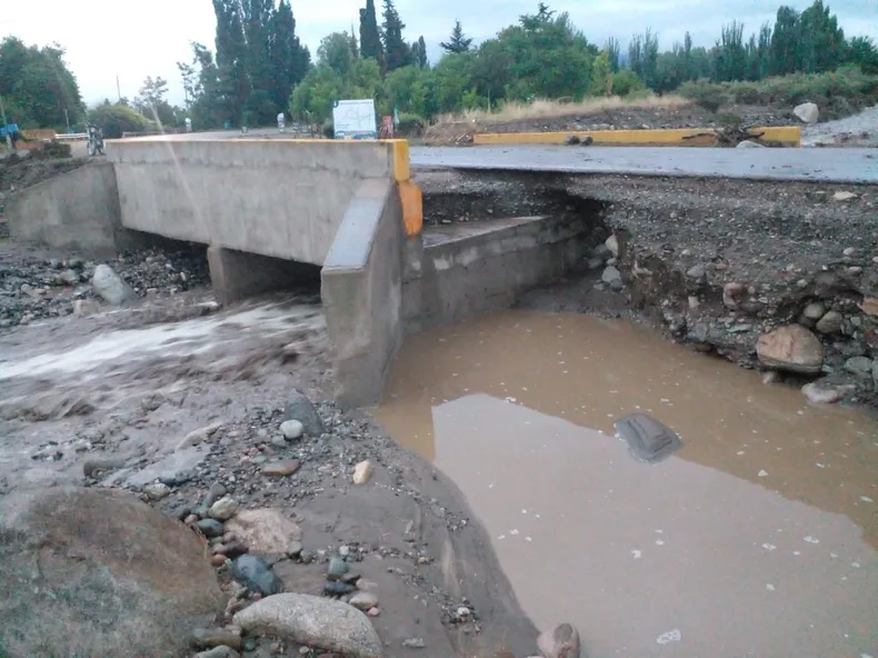 Seguridad brinda recomendaciones ante creciente en los ríos