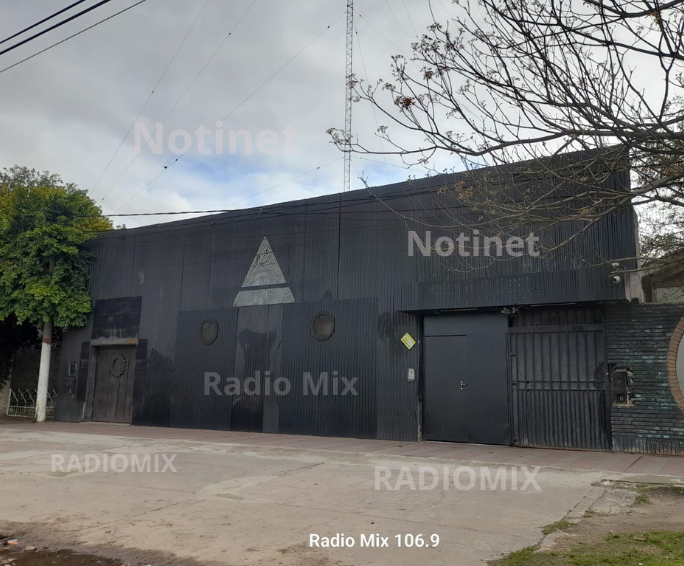 Noche violenta: jóvenes heridos y un operativo policial en el exterior