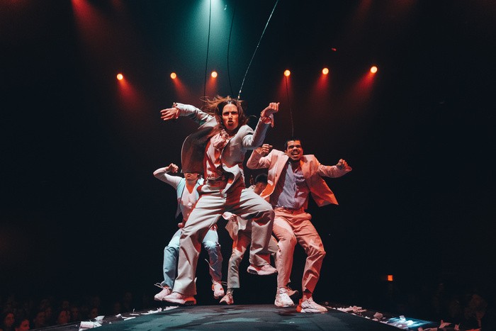 Fuerza Bruta regresa con Aven en la sala SinPiso