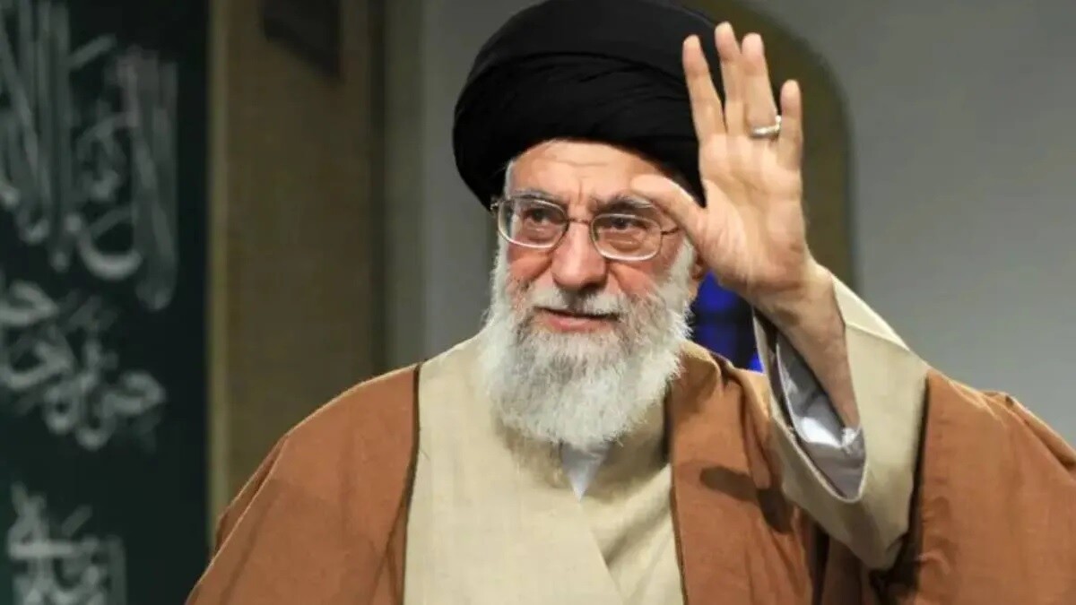 b.jpg La Cancillería de Irán negó la muerte del líder supremo Alí Jamenei