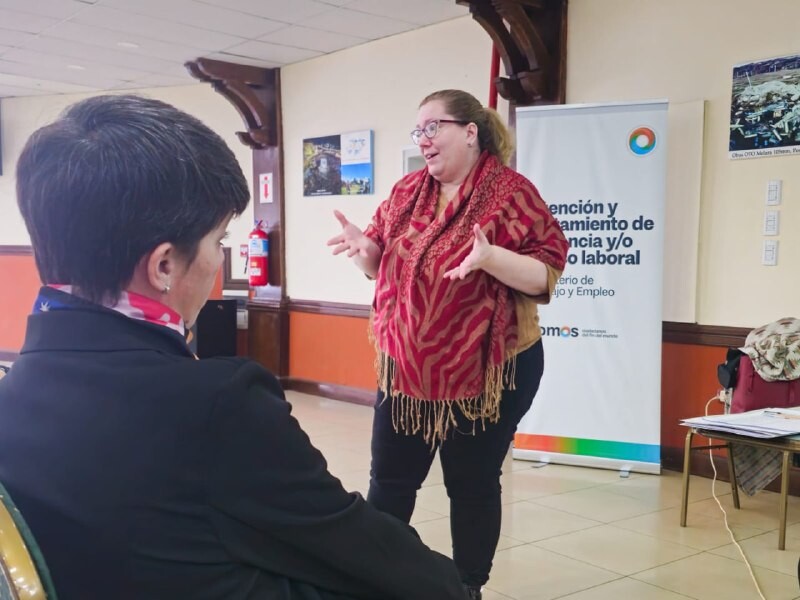 LA OPAVAL FORTALECE LA PREVENCIÓN CONTRA LA VIOLENCIA Y EL ACOSO LABORAL MEDIANTE UN CICLO DE CAPACITACIONES
