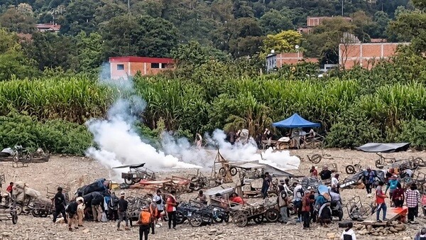 tensión en la frontera de Aguas Blancas durante un operativo de prefectura
