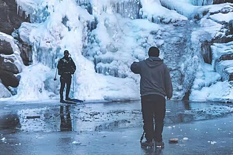 El documental que desafa el hielo argentino