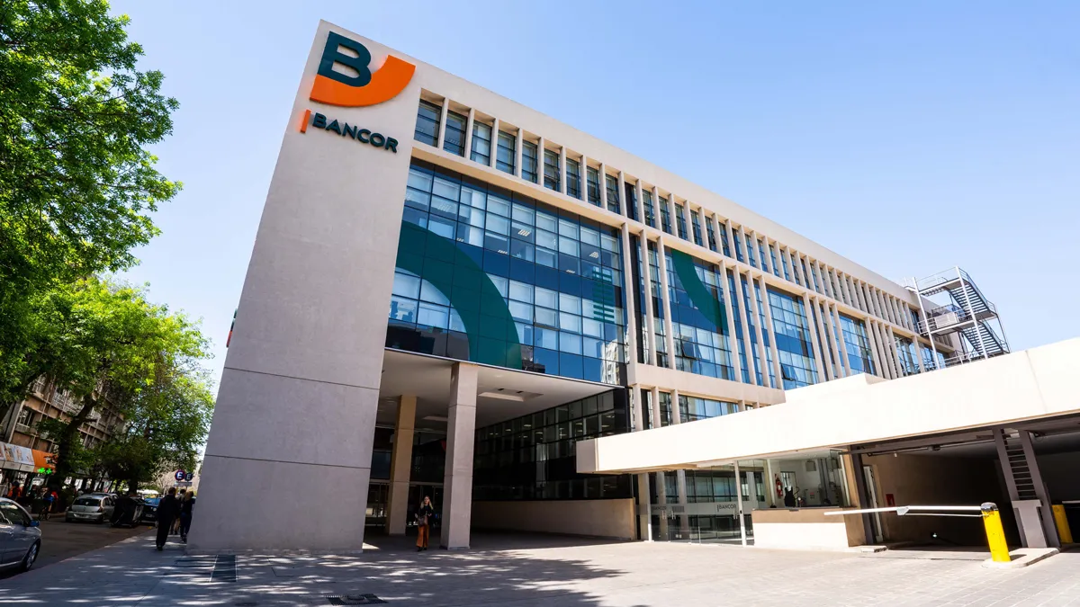 bancorfachada.png Córdoba intercederá ante Bancor por descuentos a estatales