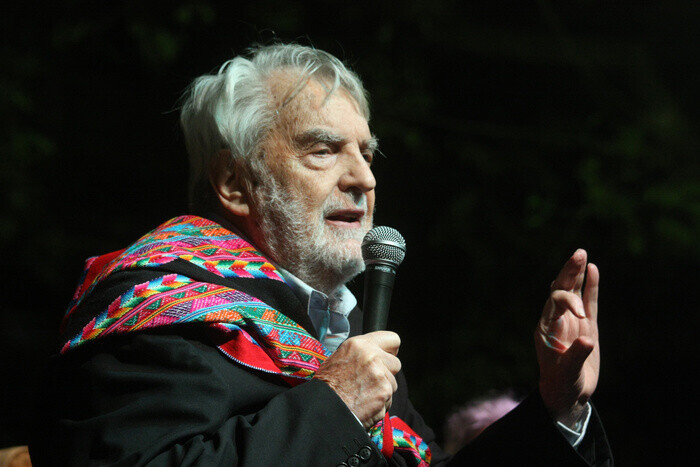 Siglo XXI reedita La Patagonia Rebelde, el clásico de Osvaldo Bayer